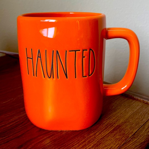 NWOT RAE DUNN HAUNTED HALLOWEEN CERAMIC MUG